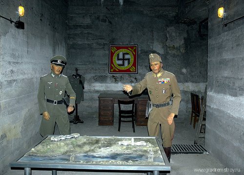 Восковые фигуры.jpg